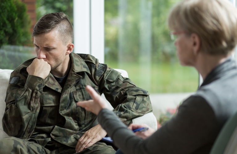 War veteran talking about problems during therapy